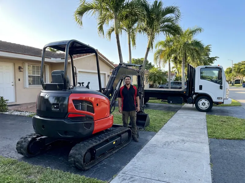 Earthmoving Equipment Rental in Miami, FL